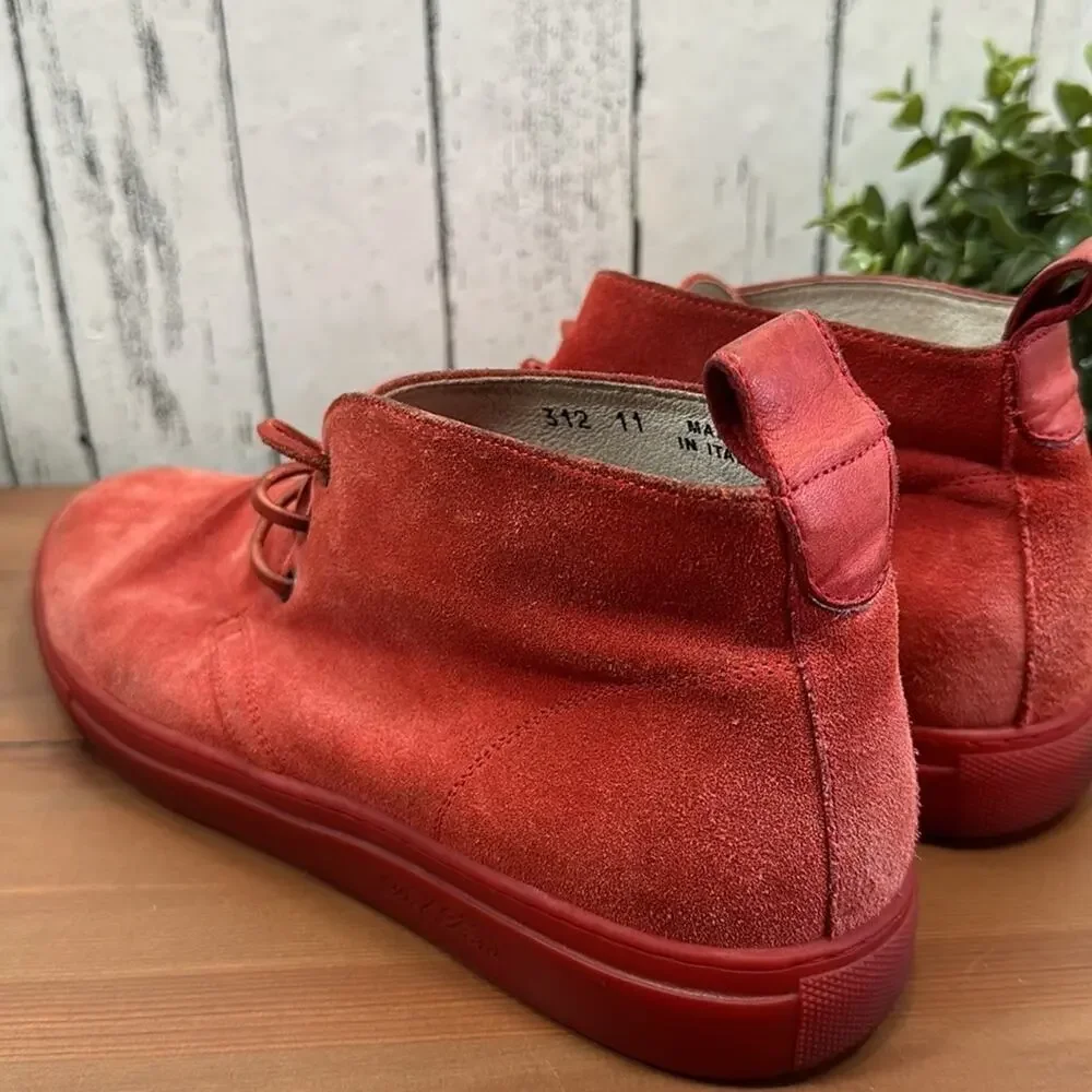 Del Toro Men's Red Suede‎ Chukka Sneaker Size 11